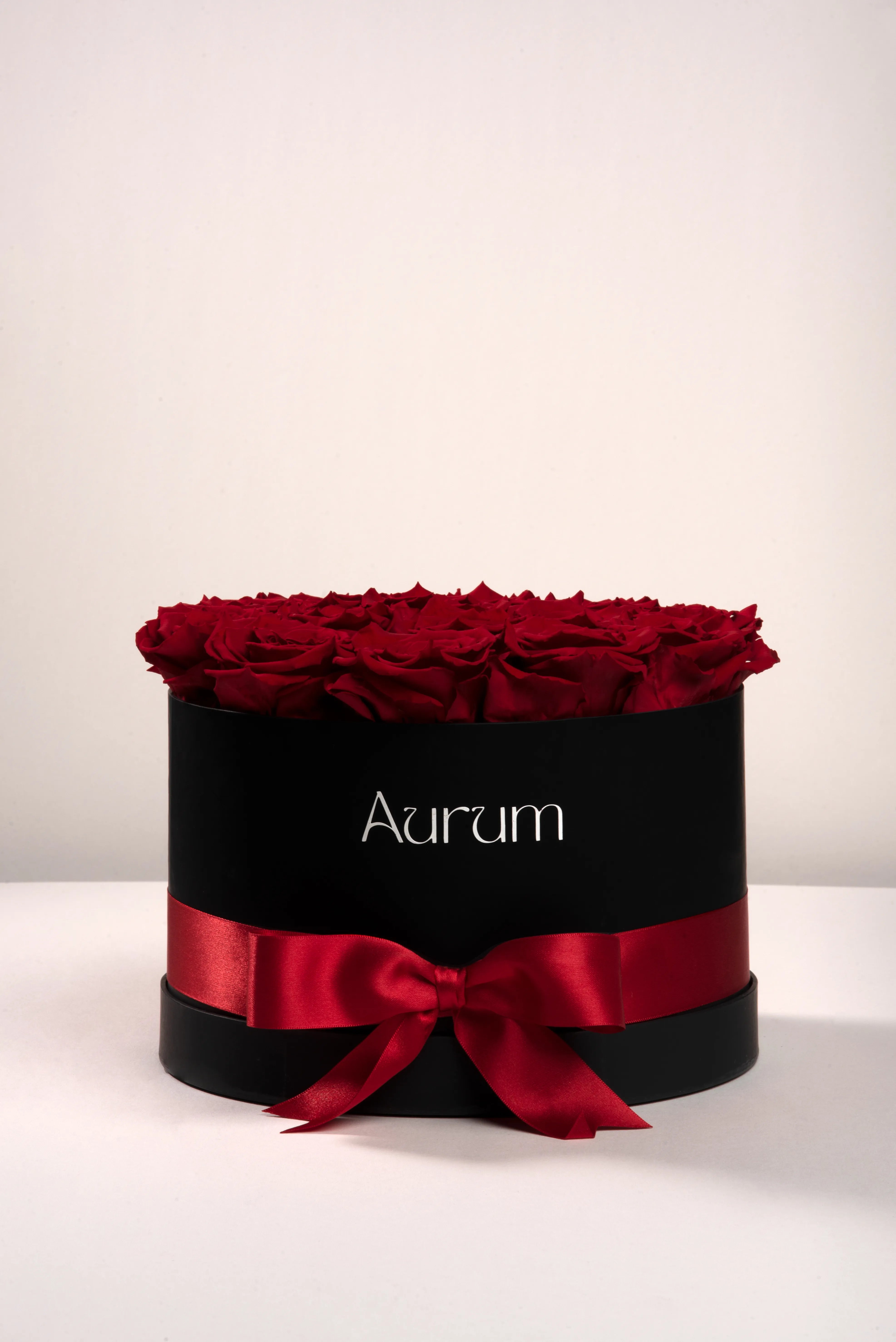 Deluxe Box 16 Roses Aurum Flowers