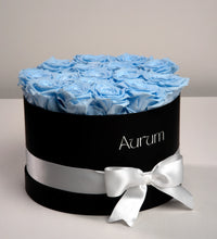 Deluxe Box 16 Roses Aurum Flowers