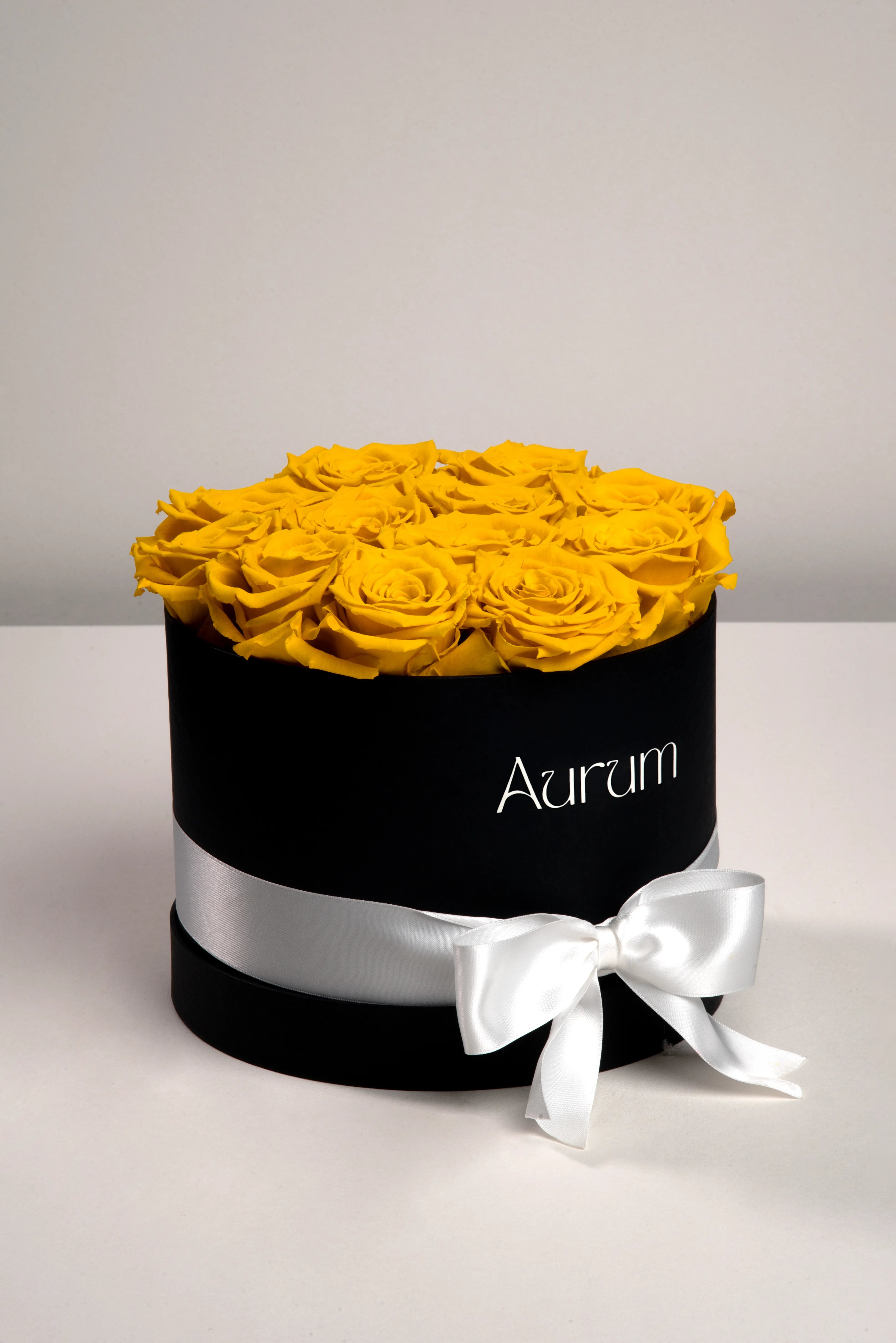 Luxury Box 12 Roses Aurum Flowers